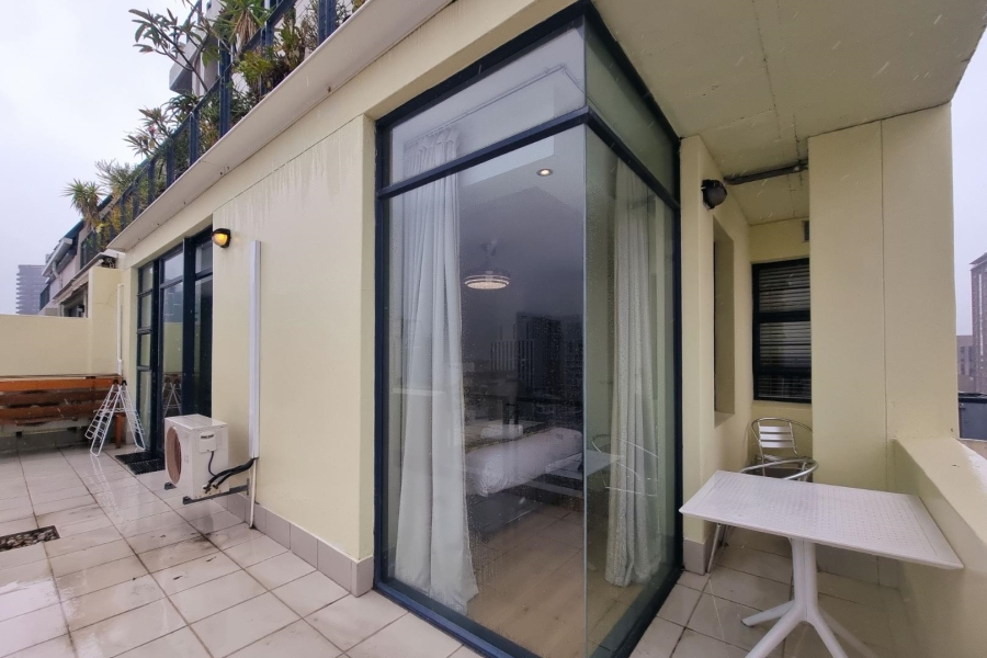 2 Bedroom Property for Sale in Cape Town City Centre Western Cape